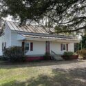 Cute Two Bedroom House in Winterville!